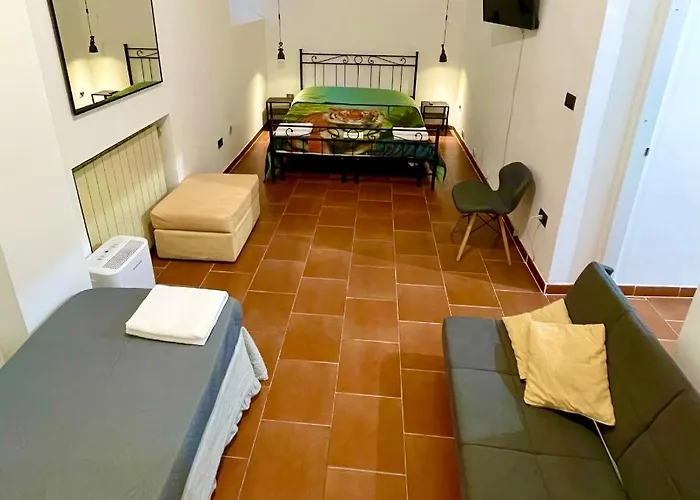 Apartmán Parisa House *