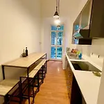 Parisa House Apartamento