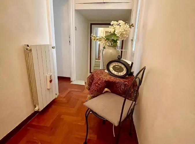 Parisa House * 로마